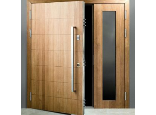 Qué es mejor una puerta blindada o acorazada